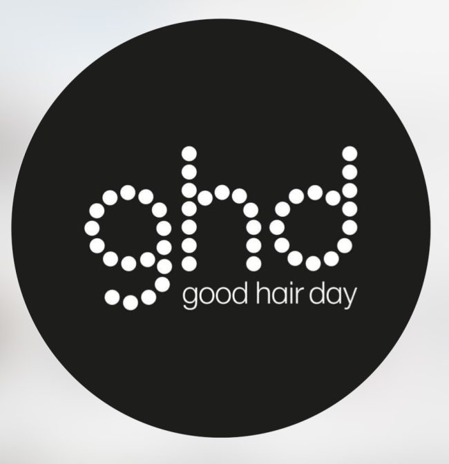 Hair Bundle - GHD Helios Professional Hair Dryer & Wella Ultimate Repair Gift Set